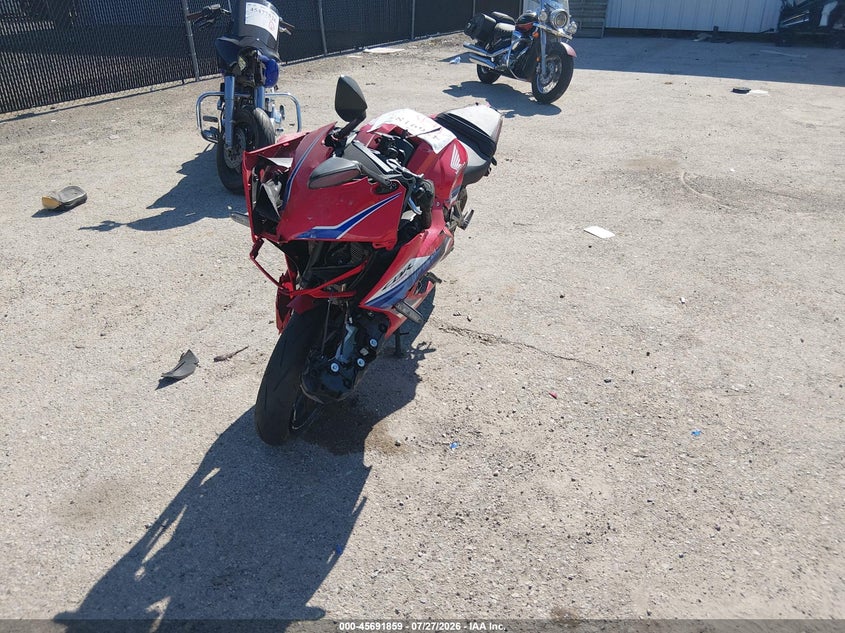 HONDA CBR650 2026