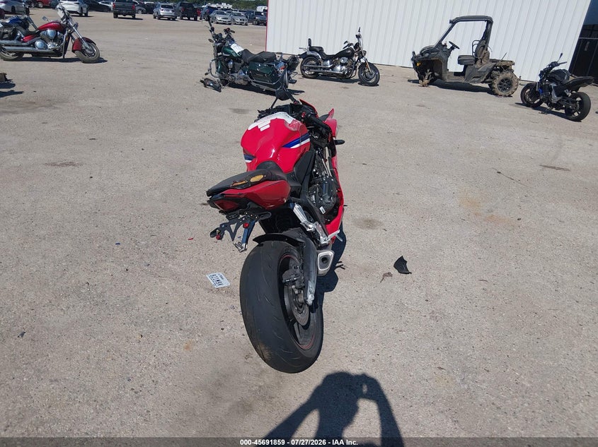 HONDA CBR650 2026