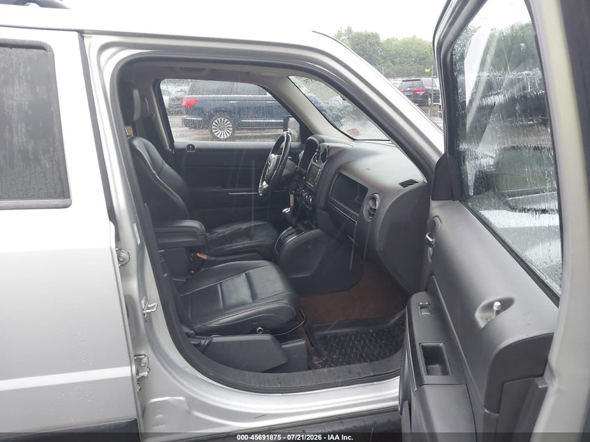 2014 JEEP PATRIOT auction photo 5