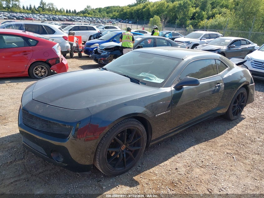 2014 CHEVROLET CAMARO auction photo 2