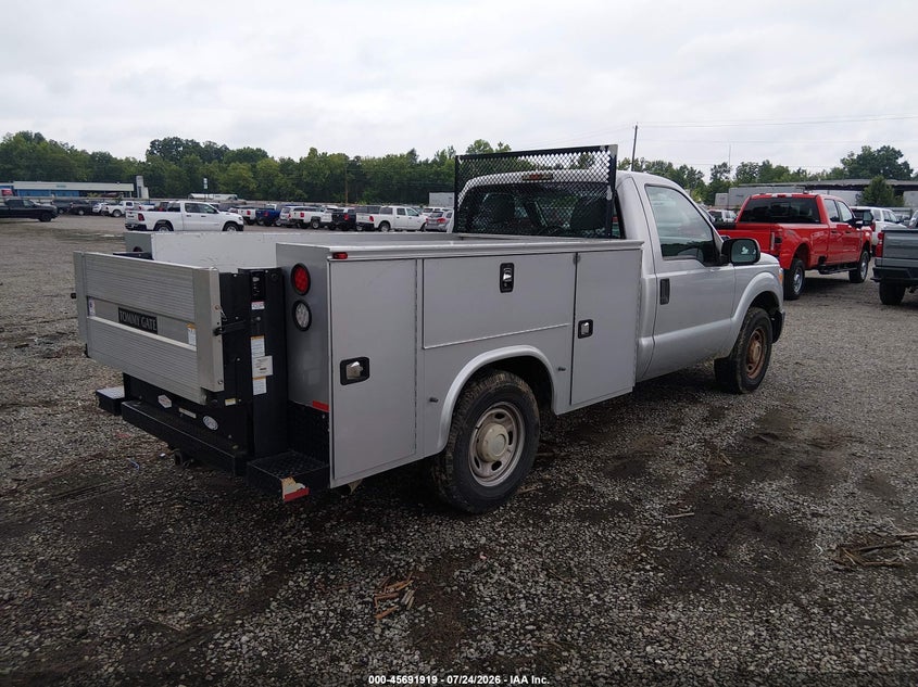 2016 FORD F-250 auction photo 4