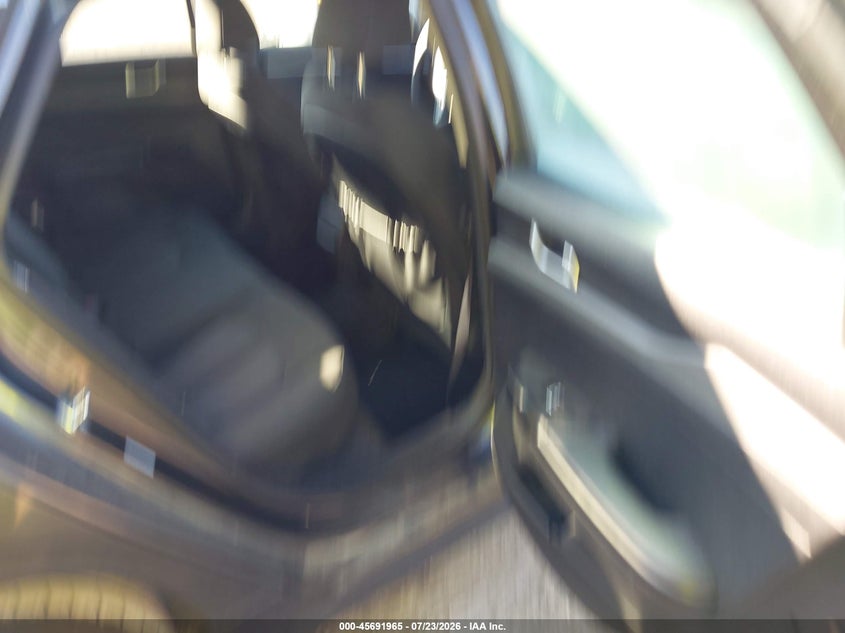 KIA K5 2022 VIN 5XXG14J27NG112528