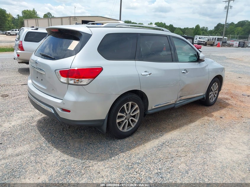 2015 NISSAN PATHFINDER auction photo 4
