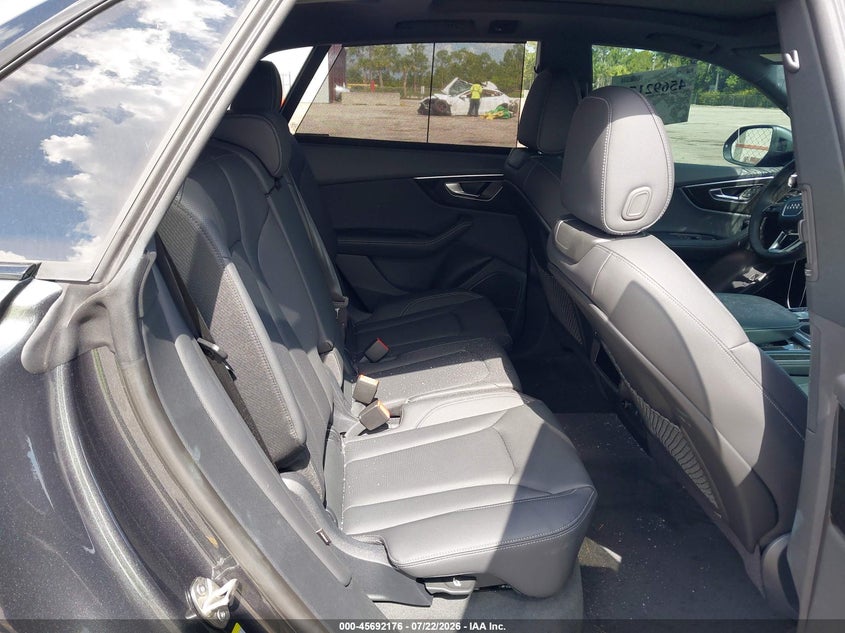 2026 AUDI Q8 auction photo 8