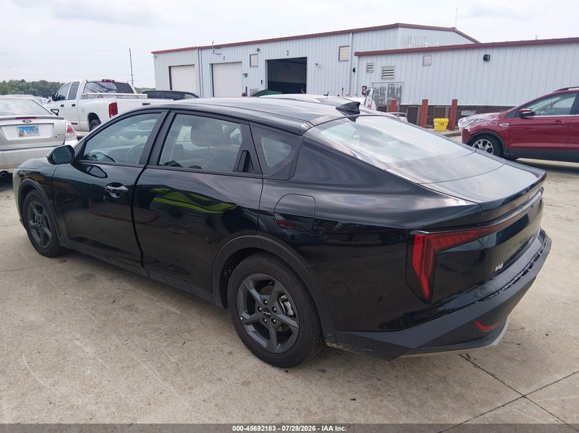 Vin: 3kpft4de5te286583, lot: 46190811, kia k4 lxs 20263