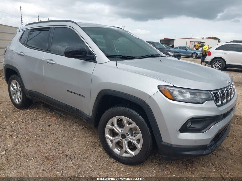 Vin: 3c4njdbn9st568062, lot: 46190815, jeep compass latitude 4x4 2025 img_1