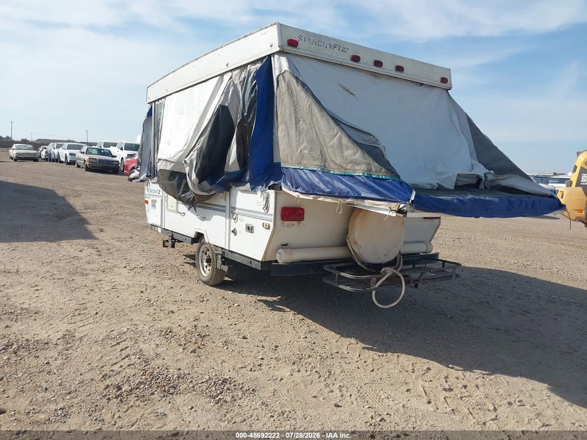 1998 STARCRAFT 13' POPUP TRAILER auction photo 3