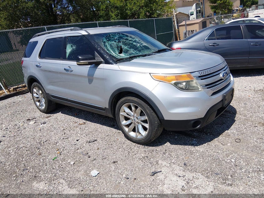 Vin: 1fmhk7d83cga31143, lot: 46190894, ford explorer xlt 2012 img_1