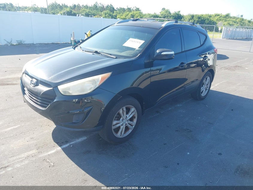 2012 HYUNDAI TUCSON auction photo 2