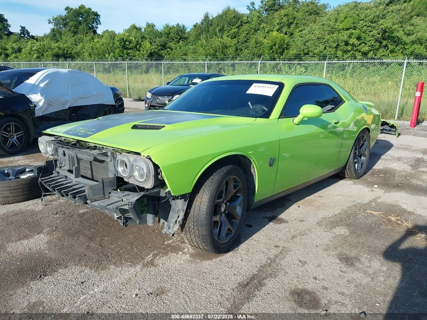 Vin: 2c3cdzat8fh712084, lot: 46190965, dodge challenger r/t 20152