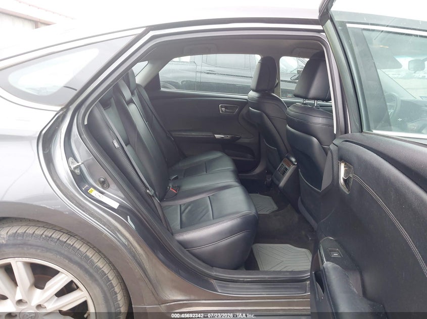 2013 TOYOTA AVALON auction photo 8