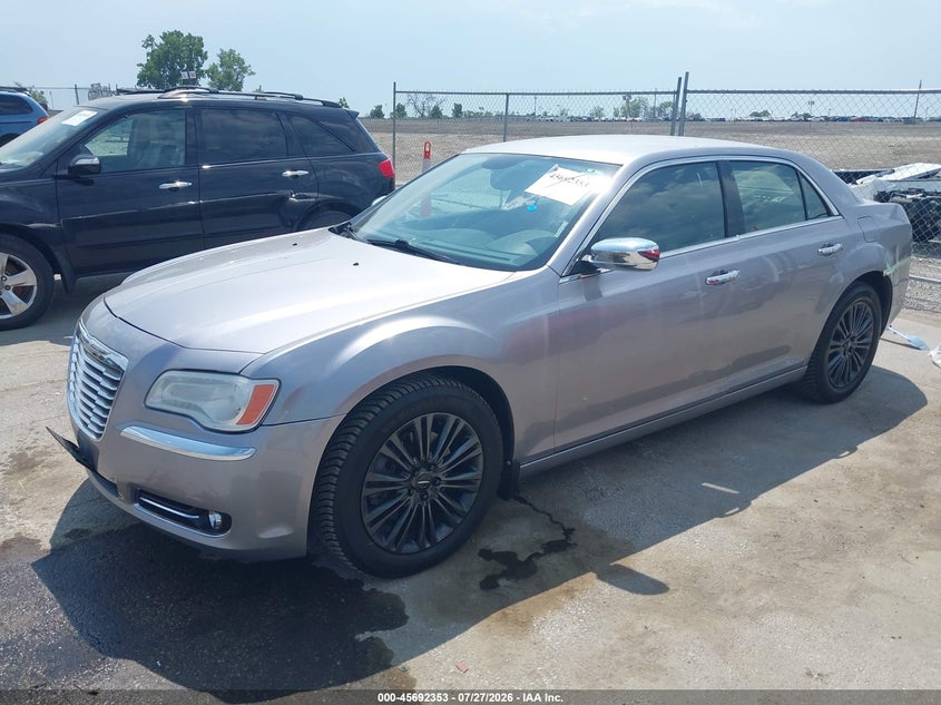 Vin: 2c3ccakg1dh633973, lot: 46190981, chrysler 300c awd 20132