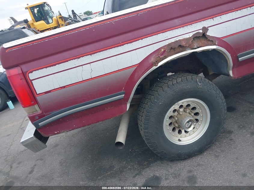 1990 FORD F250 auction photo 6