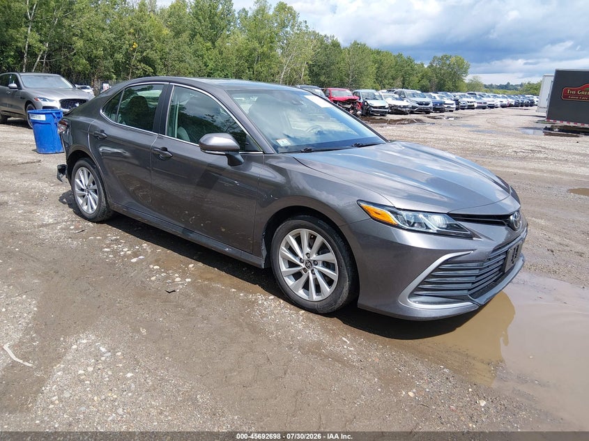 Vin: 4t1r11bk4mu024921, lot: 46191326, toyota camry le awd 2021 img_1