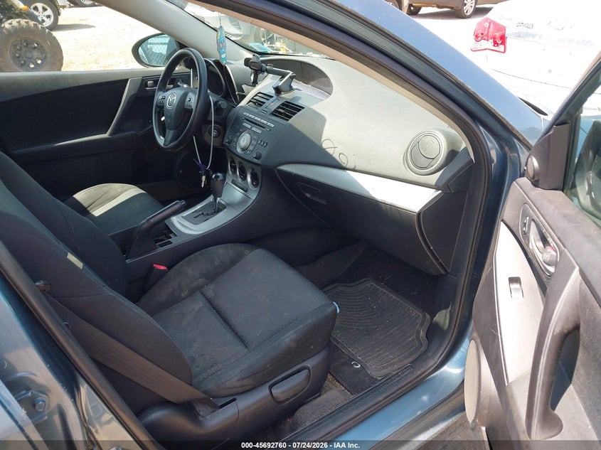 2010 MAZDA MAZDA3 auction photo 5