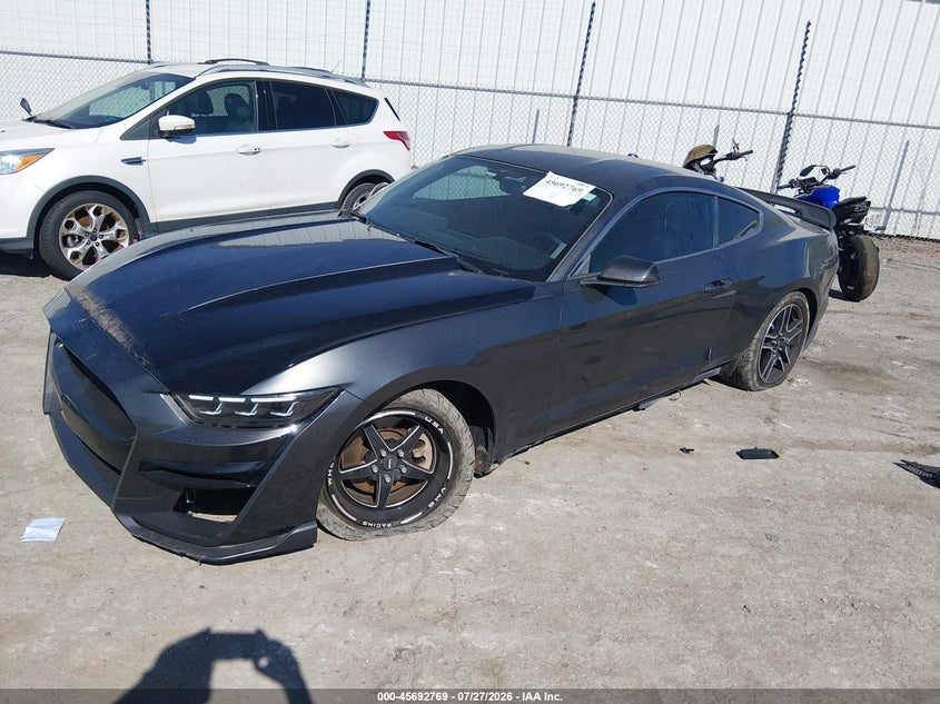 2016 FORD MUSTANG auction photo 2