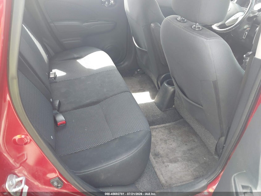 2015 Nissan Versa Note S (Sr)/S Plus/Sl/Sr/Sv VIN: 3N1CE2CP8FL411132 Lot: 45692781