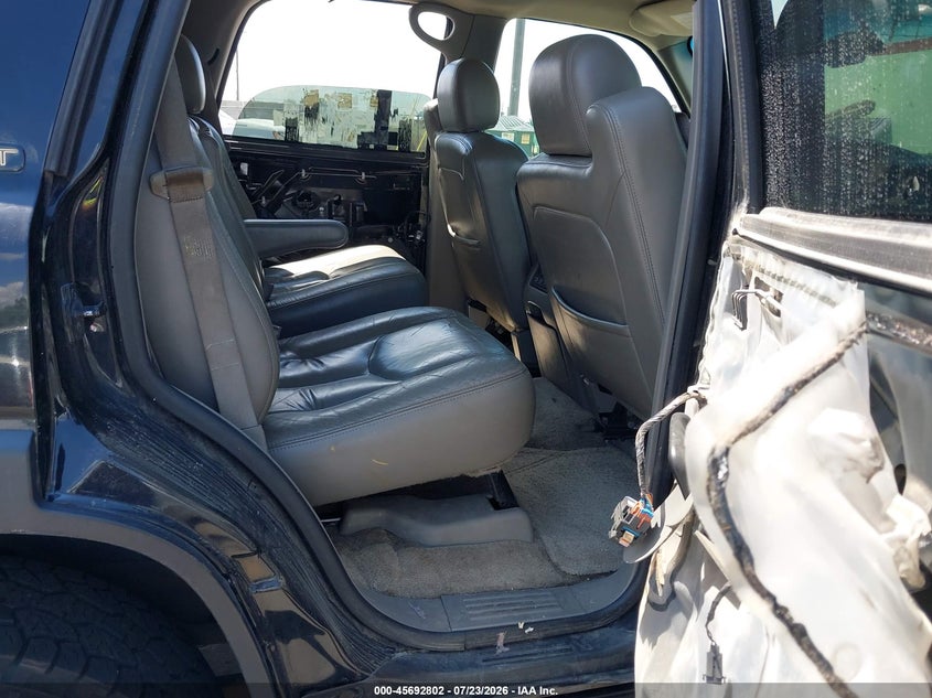 2003 CHEVROLET TAHOE auction photo 8