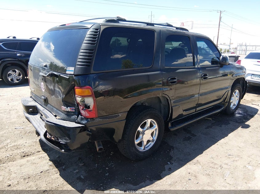2003 GMC YUKON auction photo 4