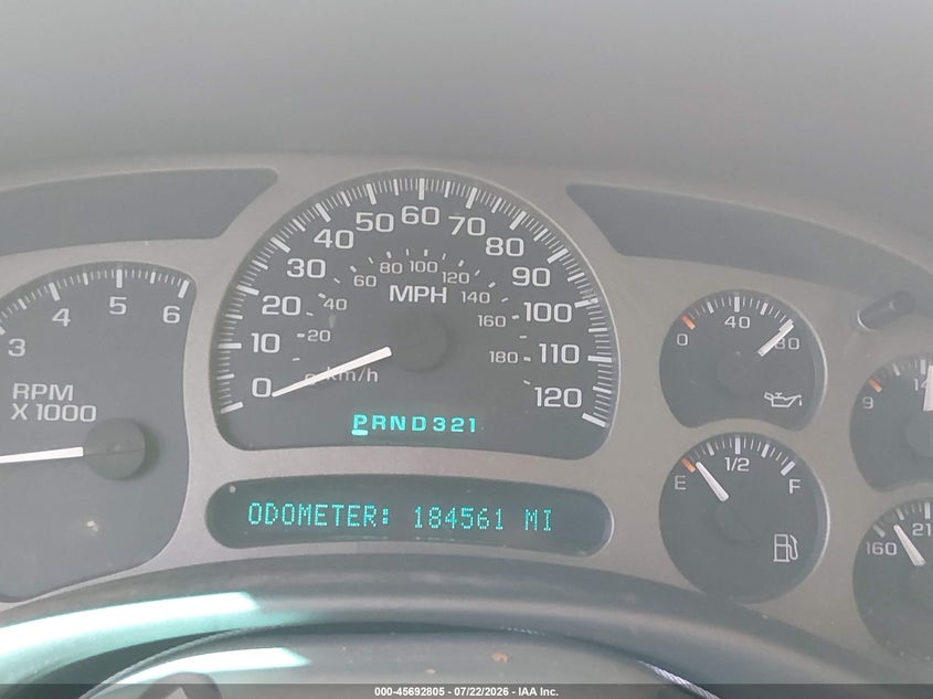 2003 GMC YUKON auction photo 7