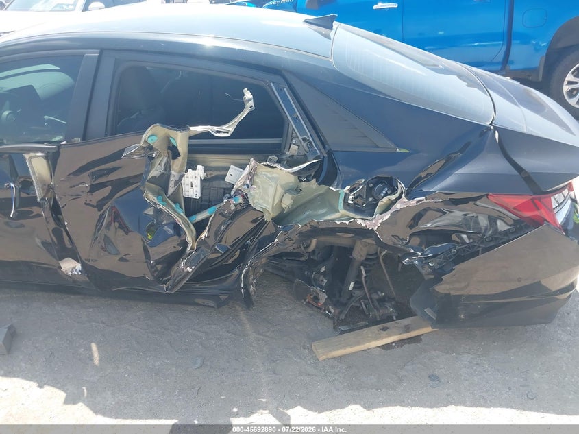 2023 HYUNDAI ELANTRA HYBRID auction photo 6
