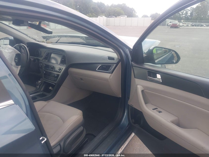 2016 HYUNDAI SONATA auction photo 5