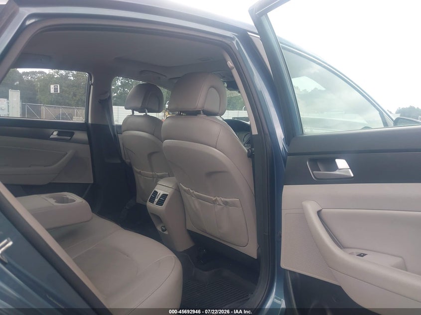 2016 HYUNDAI SONATA auction photo 8