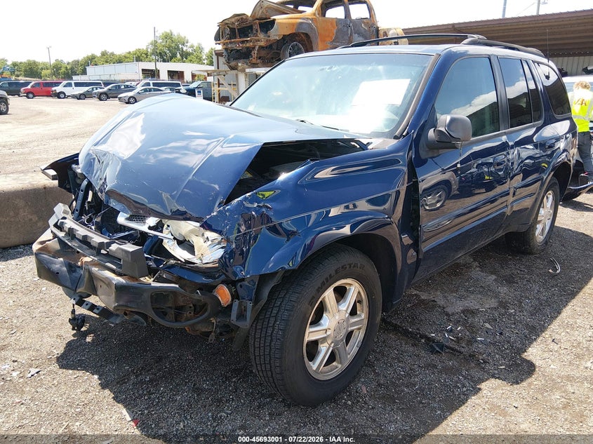 2002 OLDSMOBILE BRAVADA auction photo 2