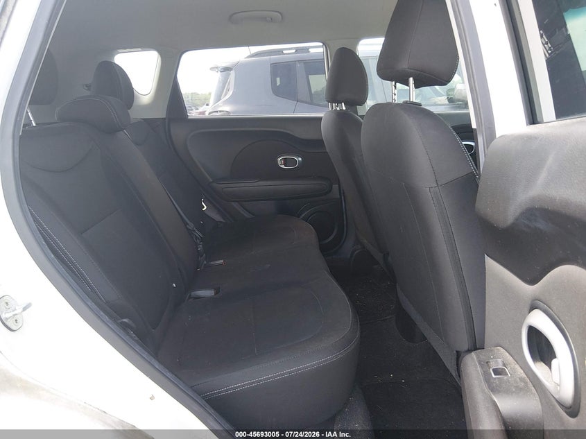 2019 KIA SOUL auction photo 8