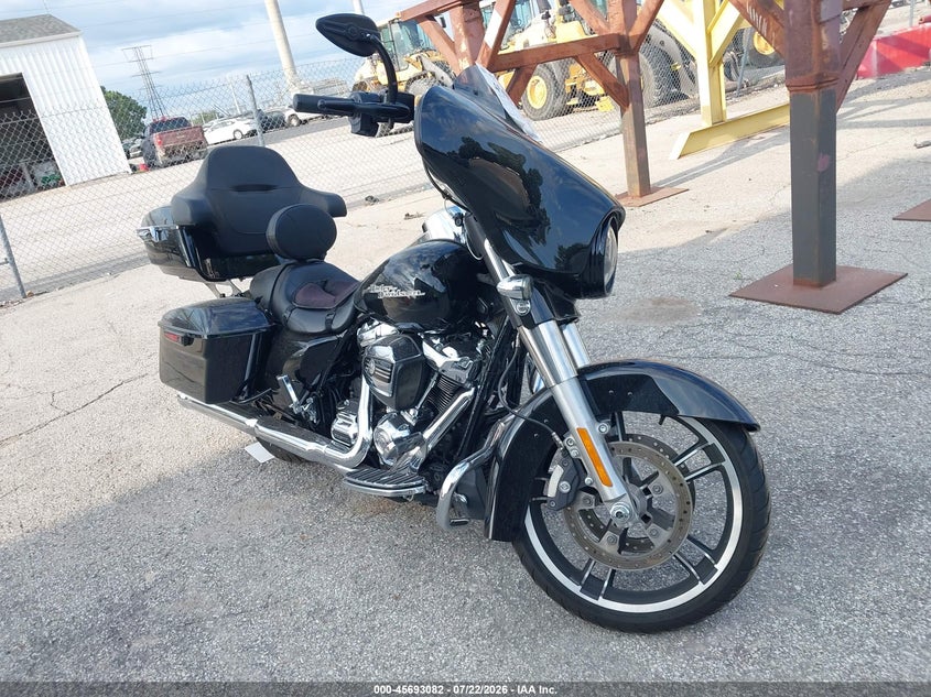 2017 Harley-davidson Flhx