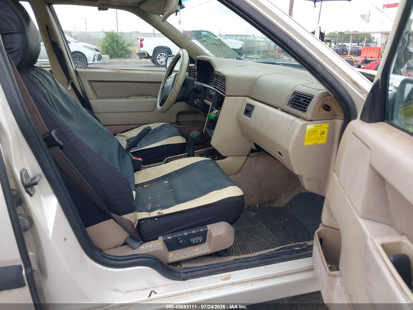 1996 VOLVO 850 auction photo 5