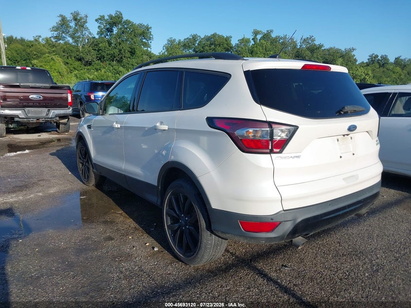 2017 FORD ESCAPE auction photo 3