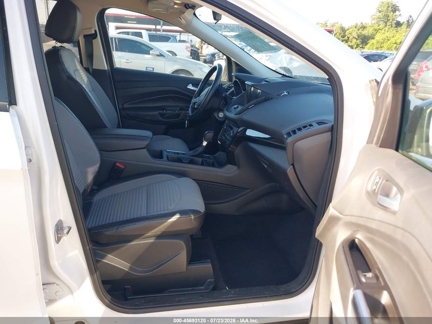 2017 FORD ESCAPE auction photo 5