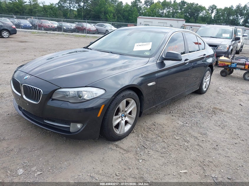 2013 BMW 528I xDrive VIN: WBAXH5C57DDW14129 Lot: 45693217