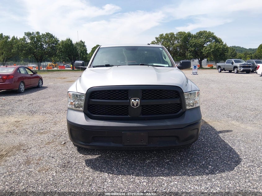2019 RAM 1500 CLASSIC auction photo 6