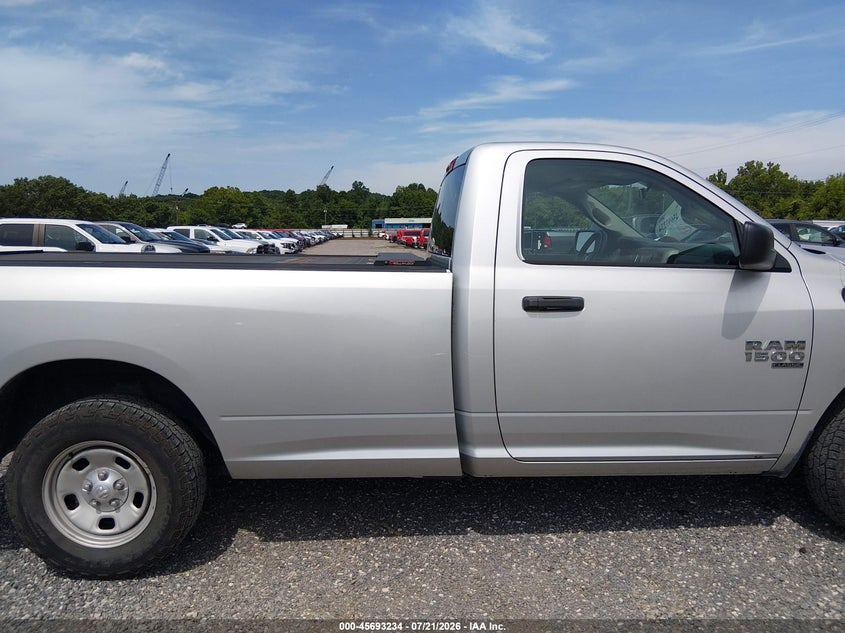 2019 RAM 1500 CLASSIC auction photo 8