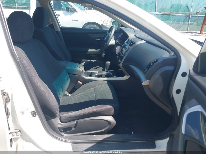 2014 NISSAN ALTIMA auction photo 5