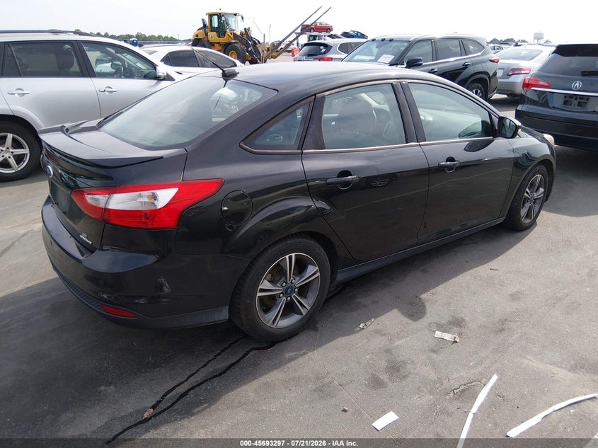 2014 FORD FOCUS auction photo 4