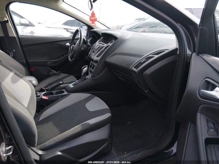 2014 FORD FOCUS auction photo 5
