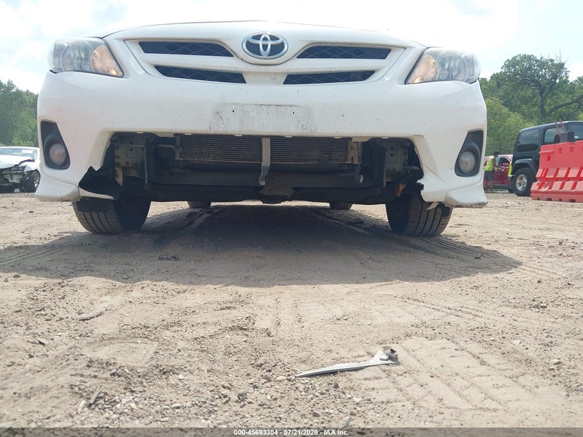 2011 Toyota Corolla S VIN: 2T1BU4EE2BC673227 Lot: 45693304
