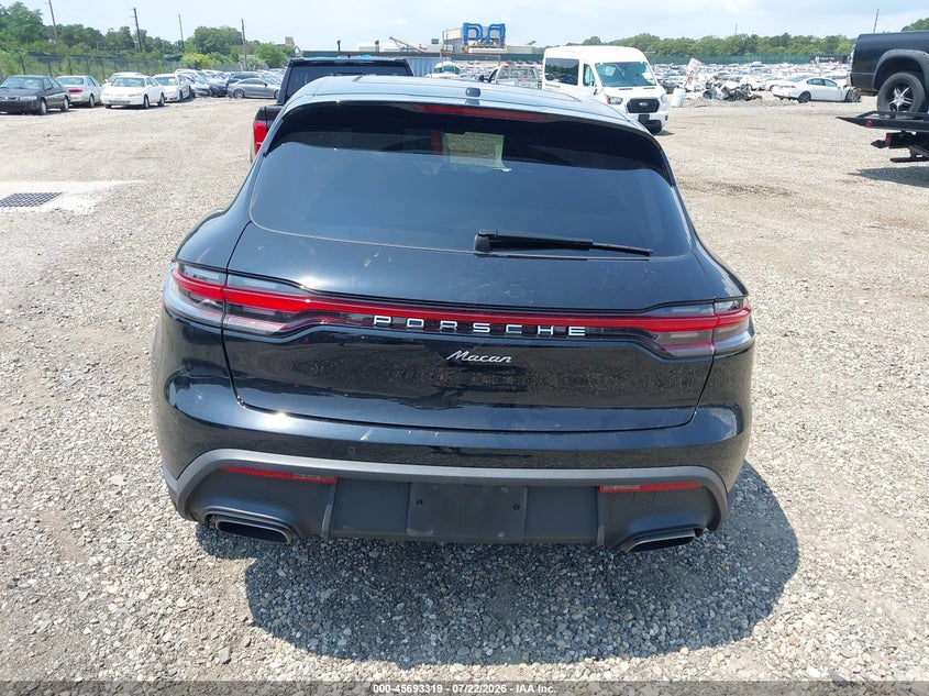 PORSCHE MACAN - zdjęcie 16