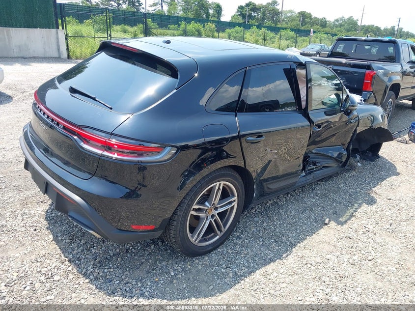 PORSCHE MACAN - zdjęcie 4