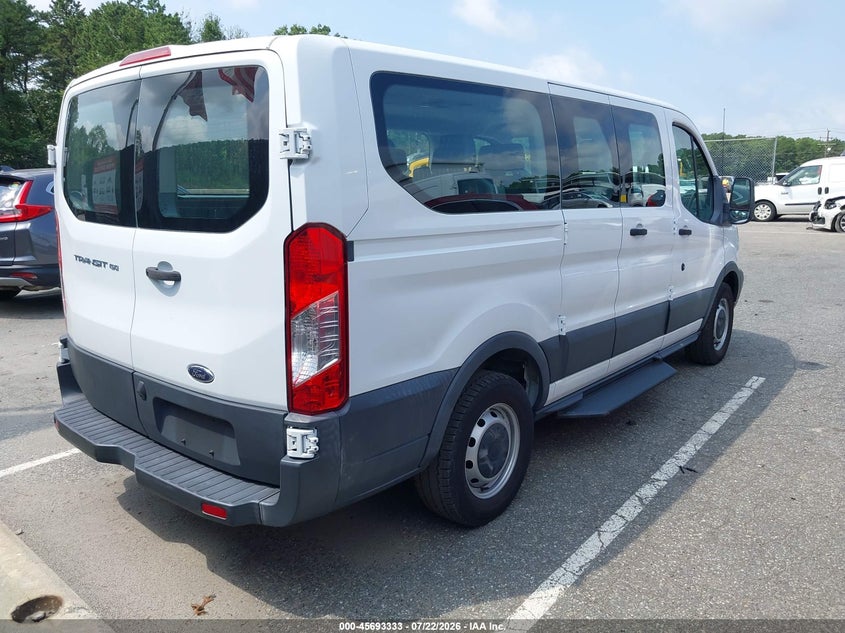 2018 FORD TRANSIT-150 auction photo 4