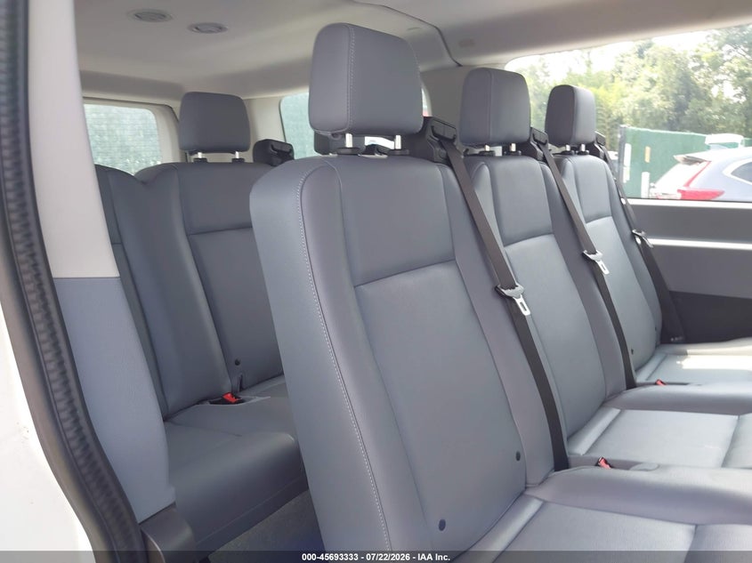 2018 FORD TRANSIT-150 auction photo 8