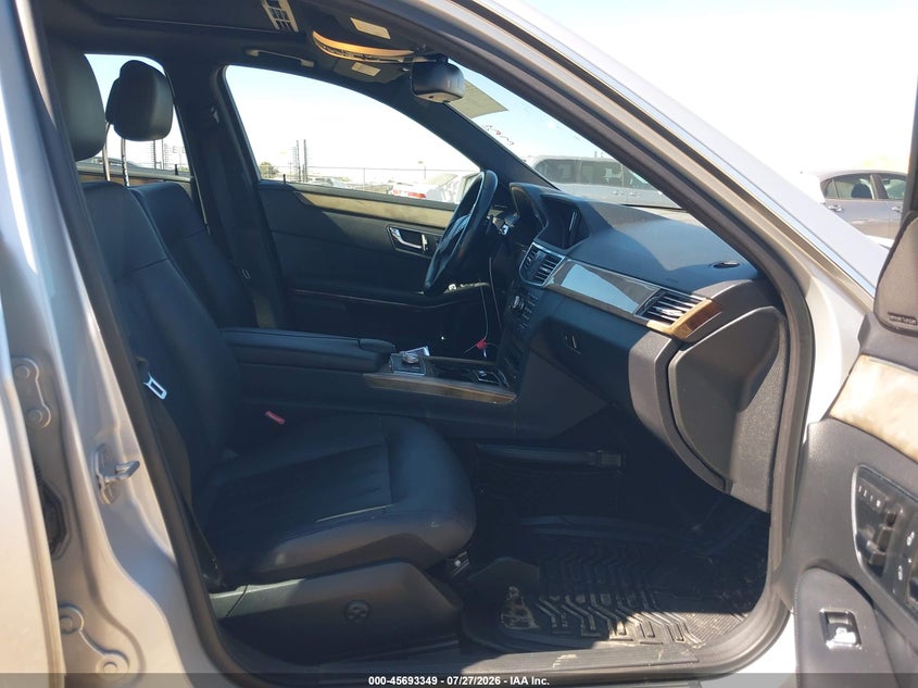 2010 MERCEDES-BENZ E 550 auction photo 5