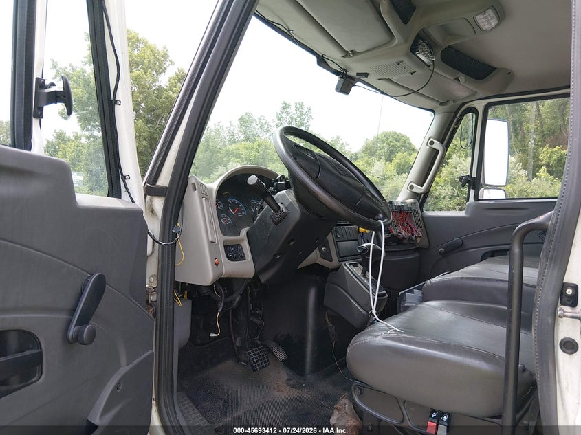 2012 INTERNATIONAL 4000 auction photo 7