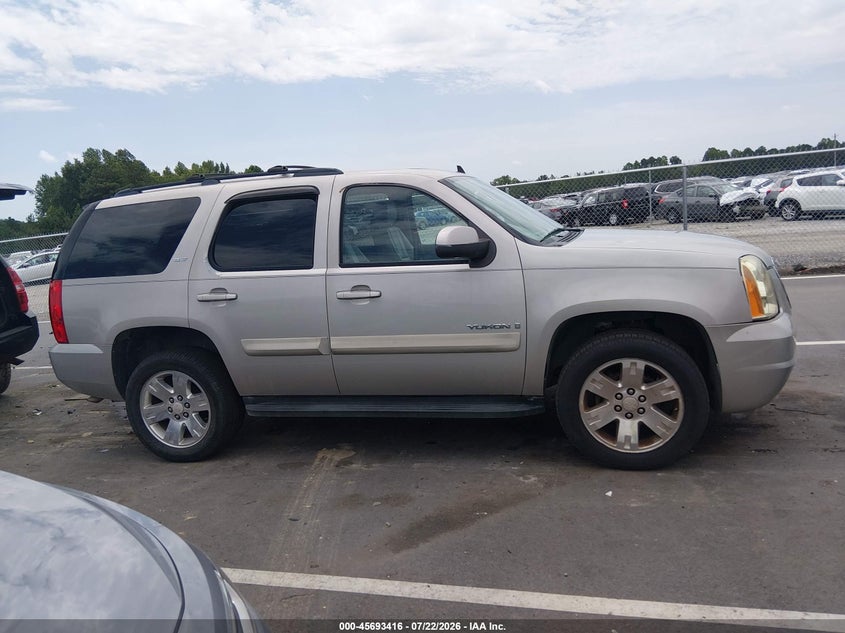 2008 GMC Yukon Slt VIN: 1GKFK13068J226088 Lot: 45693416