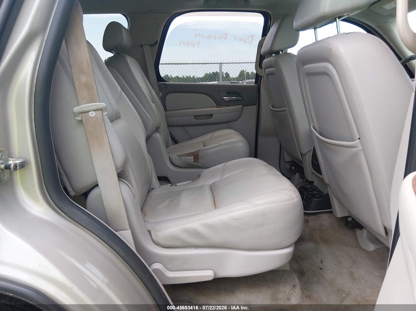 2008 GMC Yukon Slt VIN: 1GKFK13068J226088 Lot: 45693416