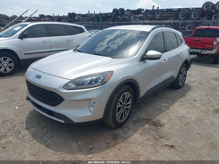 2020 FORD ESCAPE auction photo 2