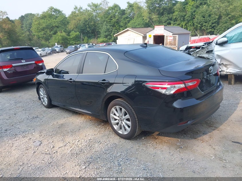 2020 TOYOTA CAMRY auction photo 3